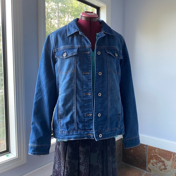 Jean jacket - Picture 9 of 9